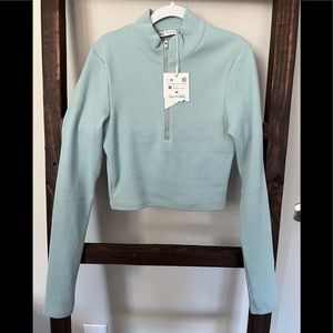 NWT Cropped Blue Long Sleeve Zip Up